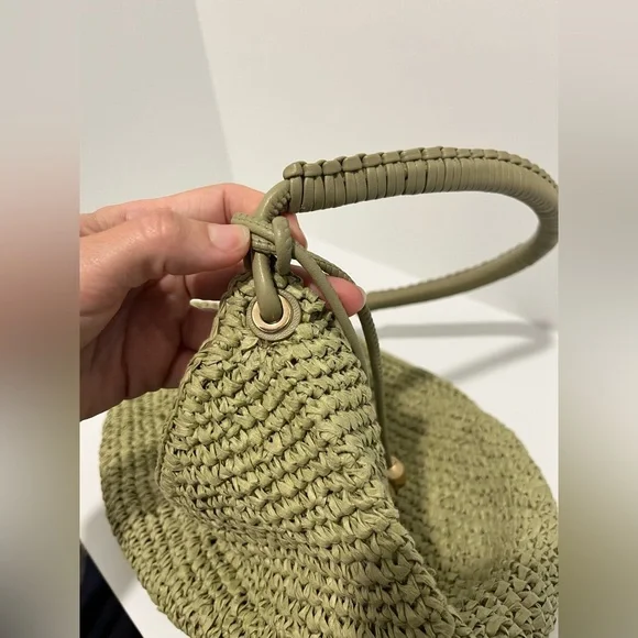 Madewell The Camren Straw Bag with Leather Trim in Sagebrush with gold charms - Picture 15 of 16